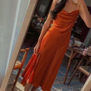 Astr Gaia Midi Dress Rust